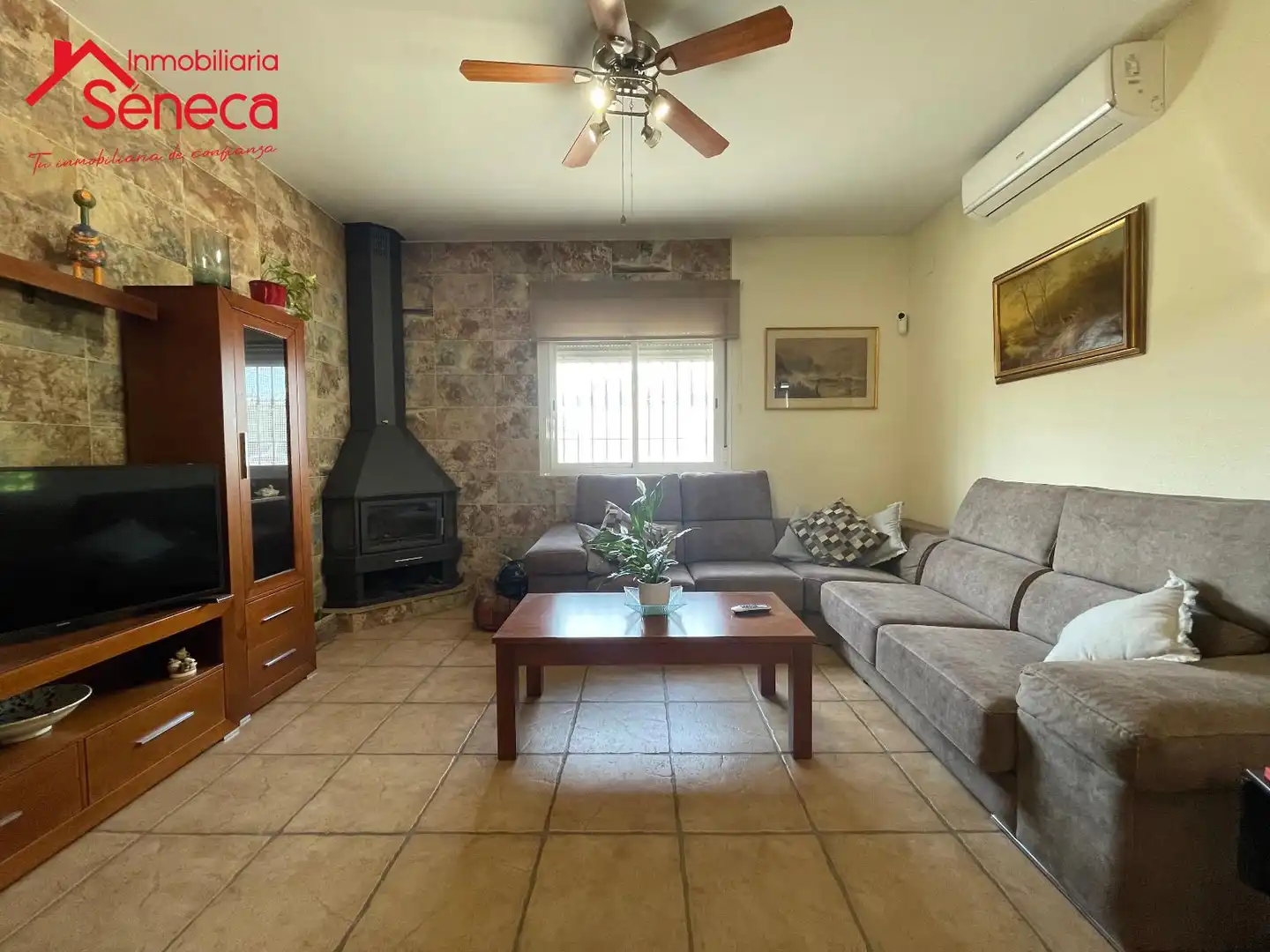 Living room of Houses for sale in Córdoba  with Air Conditioner, Heating and Terrace
