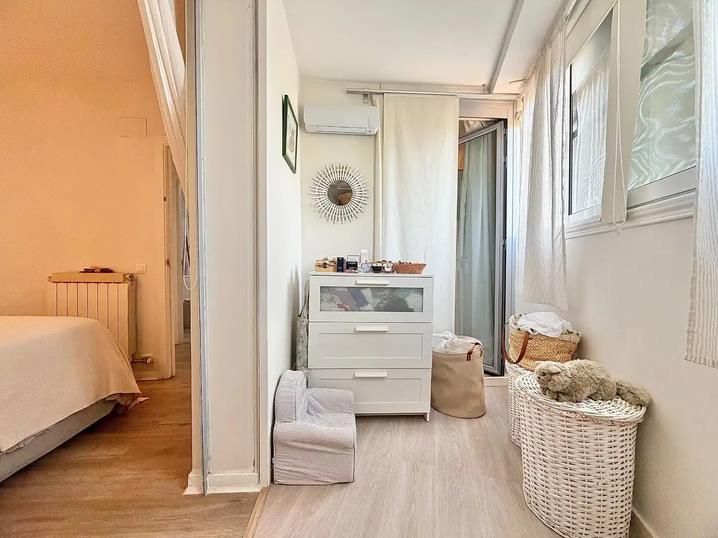Bedroom of Flat for sale in Terrassa  with Heating, Parquet flooring and Terrace