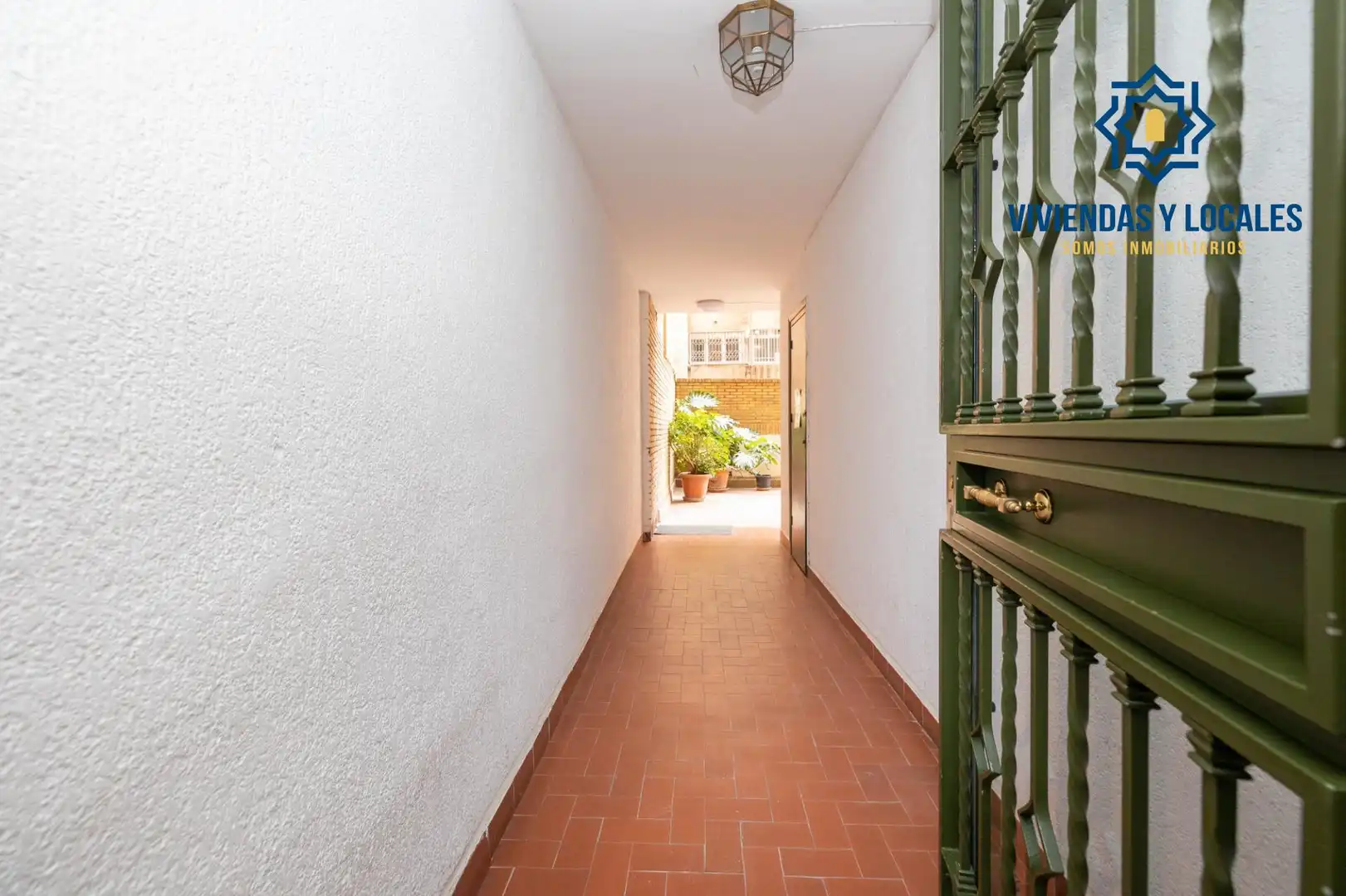 Flat for sale in Granada