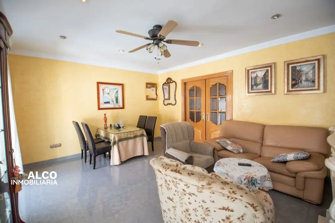 Sala d'estar de Pis en venda en Torrox amb Balcó