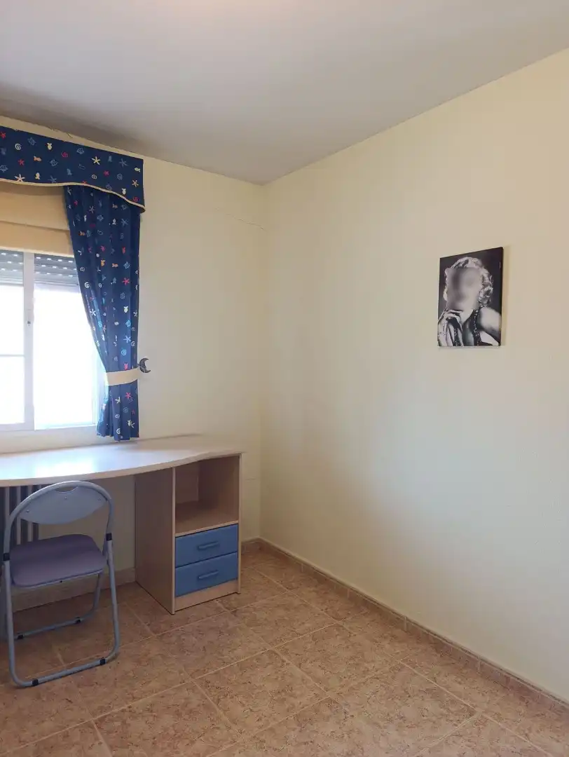Habitación de Casa adosada en venta en Ciudad Real con Aire acondicionado, Calefacción y Terraza