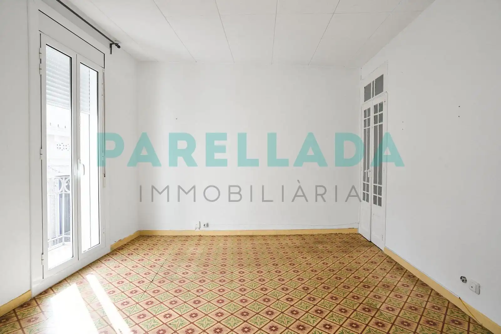 Sala de estar de Piso en venta en Badalona con Terraza y Balcón