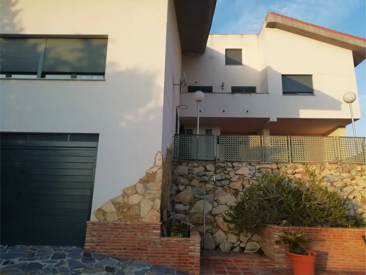 Detached house with pool for sale in C/ Melilla