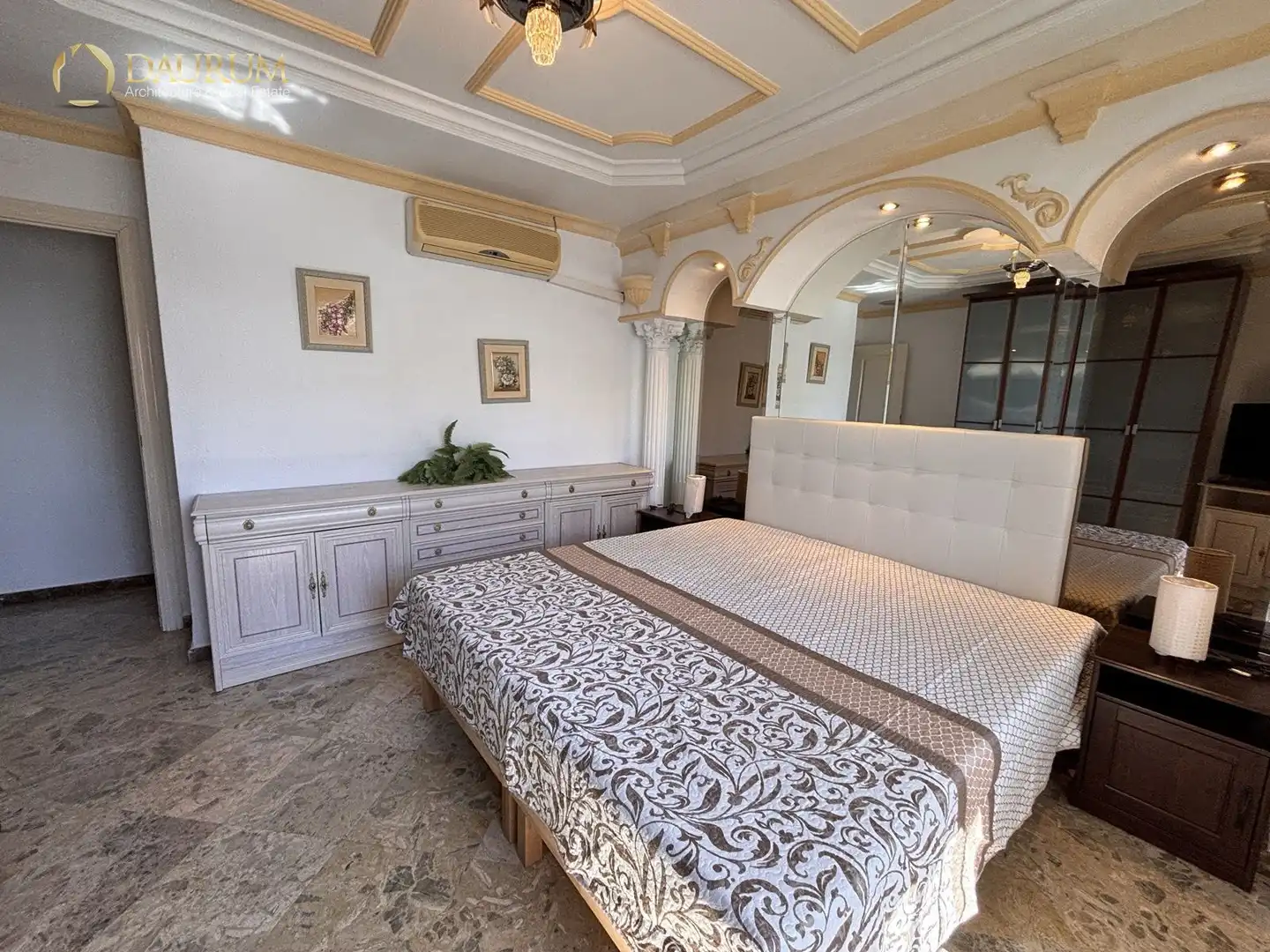 Habitación de Casa o chalet en venta en Alhaurín de la Torre con Aire acondicionado, Terraza y Trastero