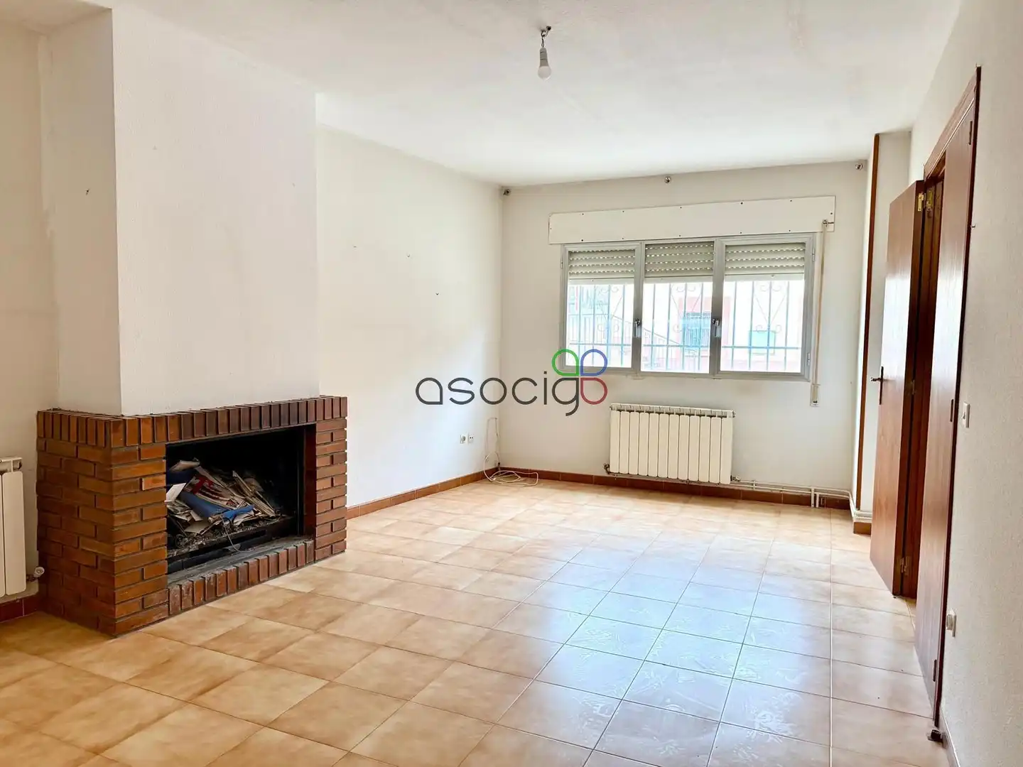 Sala de estar de Casa o chalet en venta en Puebla de Valles con Calefacción