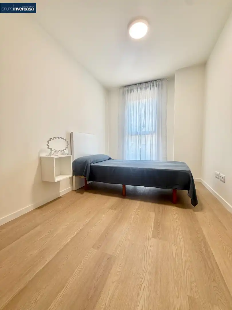 Schlafzimmer von Wohnung zur Miete in Quart de Poblet mit Klimaanlage, Abstellraum und Möbliert