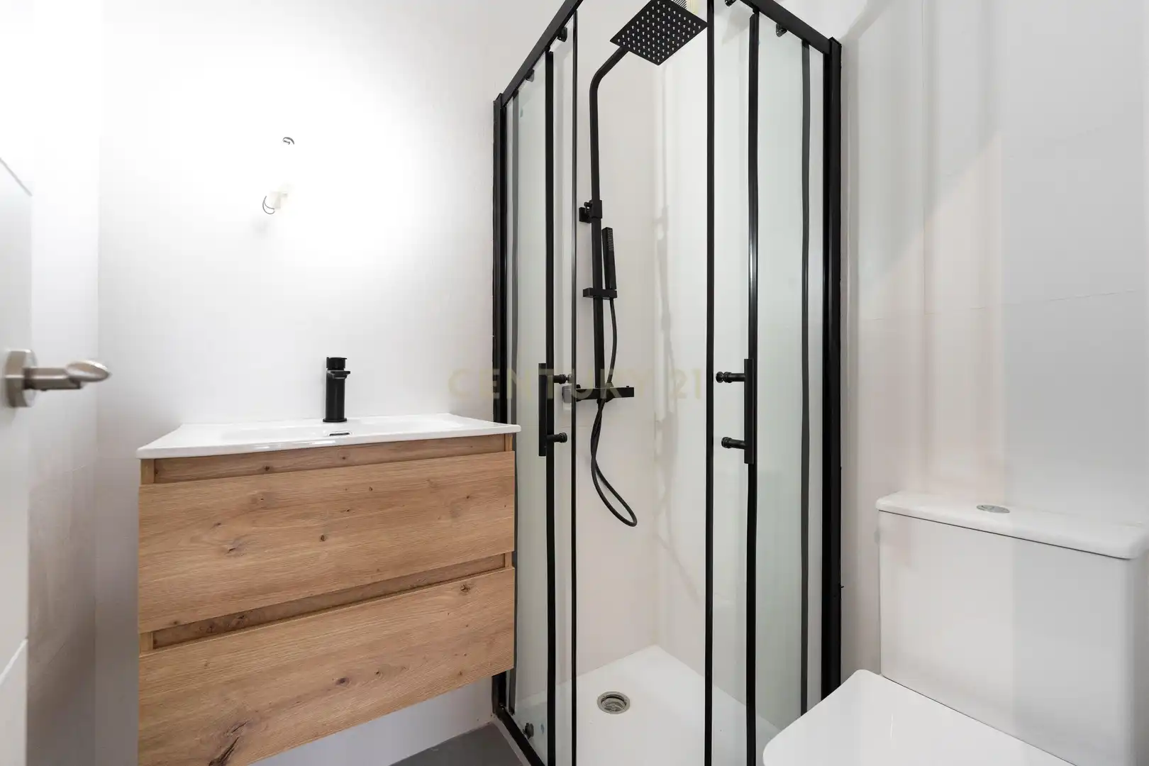 Apartamento en venta en Calle de Bravo Murillo, 297, Madrid, Spain, 297, Valdeacederas