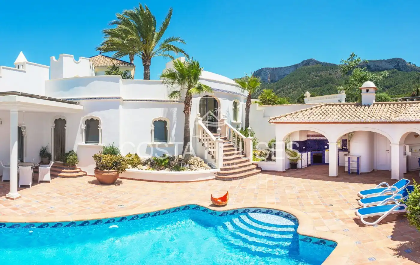 Exterior view of Houses for sale in Dénia  with Air Conditioner, Private garden and Terrace