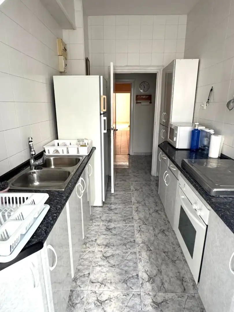 Cocina de Piso en venta en Cádiz con Terraza y Balcón