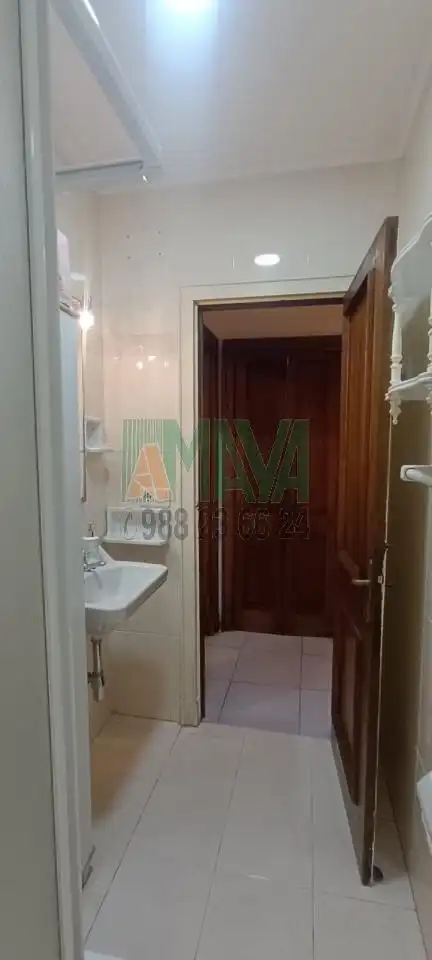 Badezimmer von Wohnungen zur Miete in Ourense Capital  mit Heizung, Möbliert und Balkon