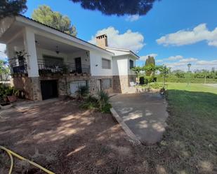 Jardí de Finca rústica en venda en Almodóvar del Campo amb Terrassa i Piscina