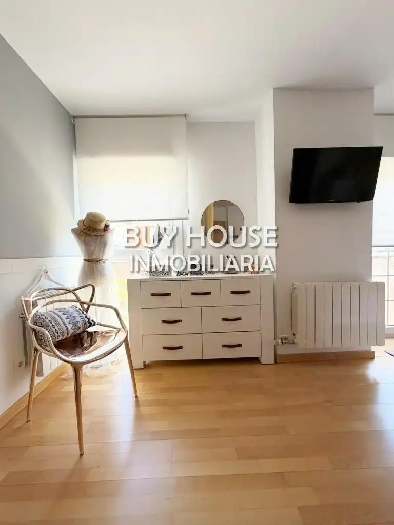 Habitación de Piso en venta en Illescas con Calefacción, Terraza y Trastero