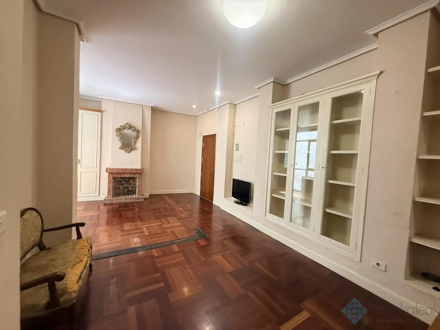 Sala de estar de Piso de alquiler en Bilbao  con Calefacción