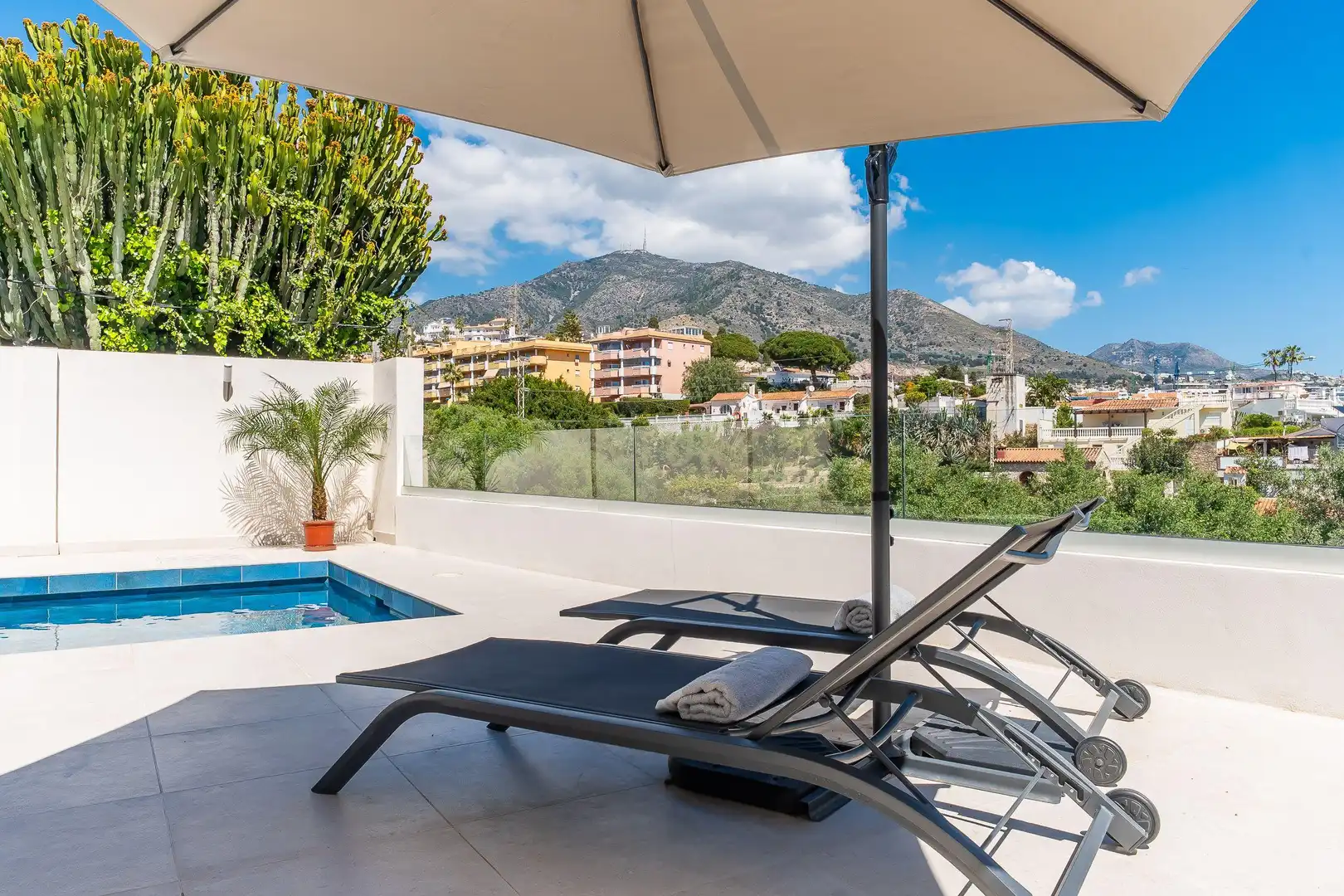 Casa o chalet en venta en CL CASTAÑO EL 7 FUENGIROLA (MÁLAGA), -1, Torreblanca del Sol