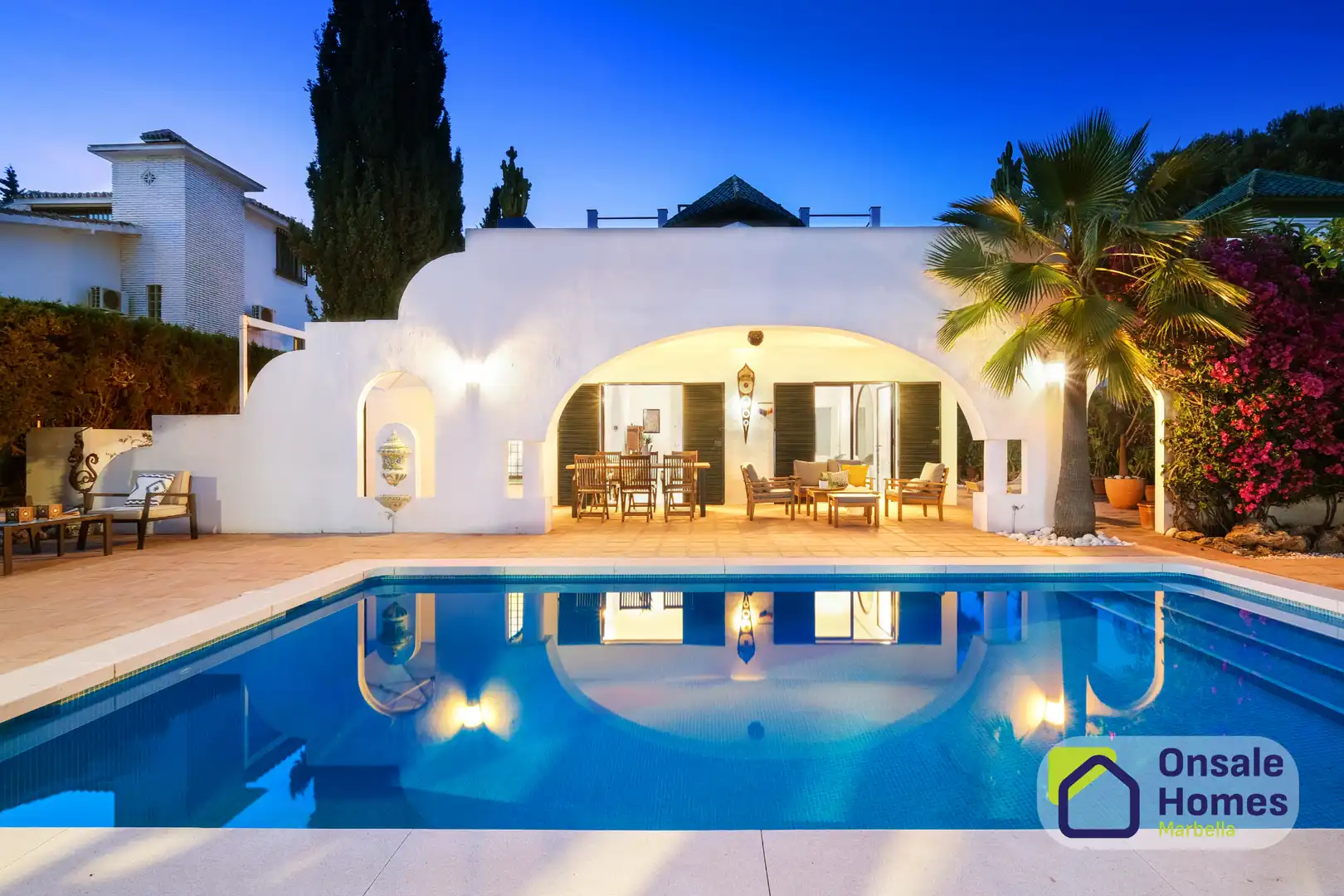 Piscina de Casa o chalet en venta en Marbella con Aire acondicionado, Jardín privado y Terraza