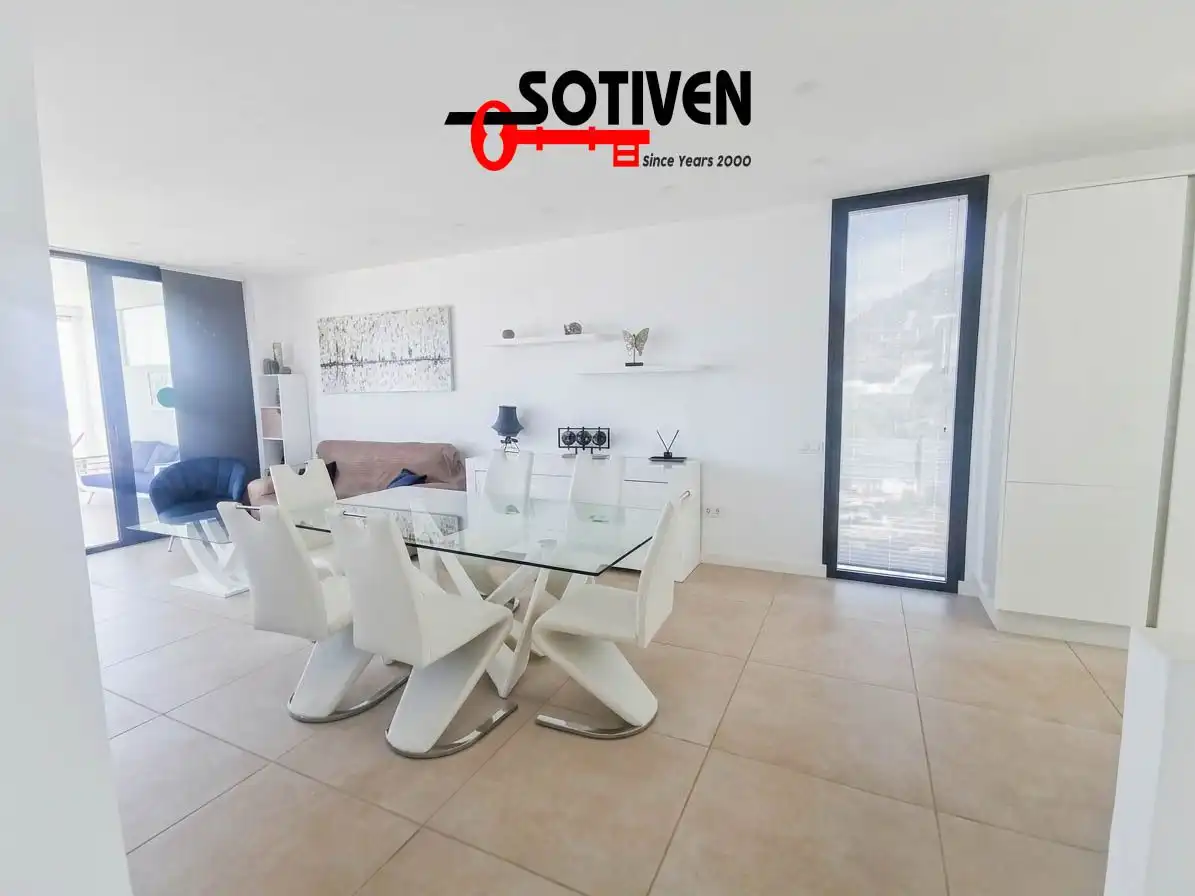 Comedor de Casa o chalet en venta en Adeje con Jardín privado, Terraza y Piscina