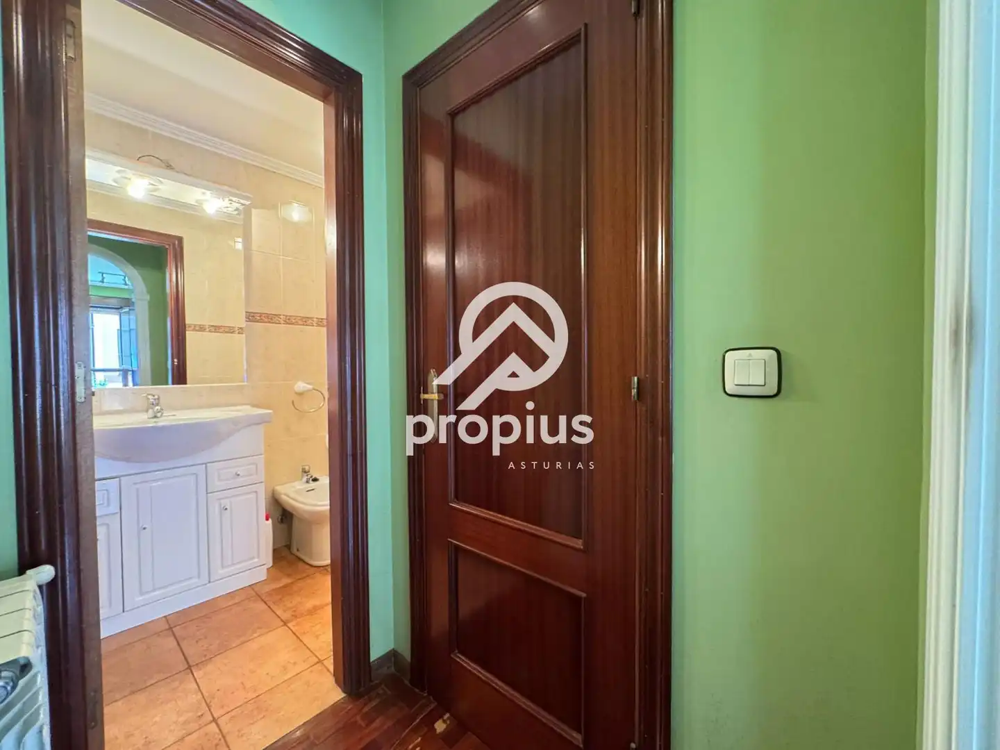 Maisonette zum Verkauf in Llanes mit Heizung und Möbliert