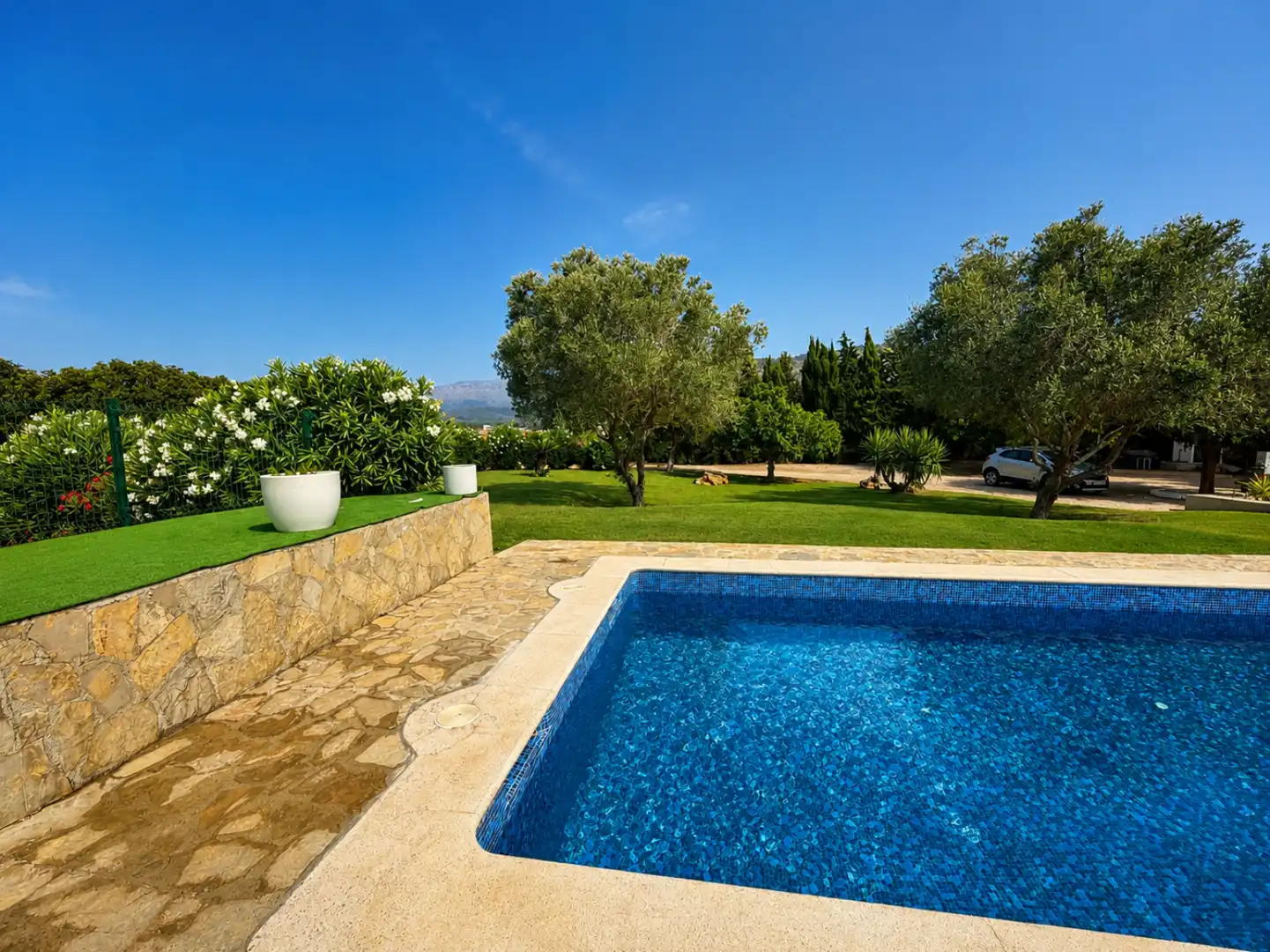 Swimming pool of Houses for rent in Sa Pobla  with Air Conditioner, Heating and Private garden