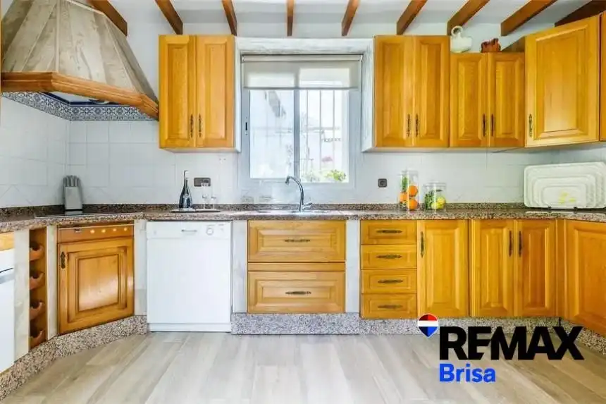 Cocina de Casa o chalet de alquiler en Vélez-Málaga con Aire acondicionado, Calefacción y Jardín privado