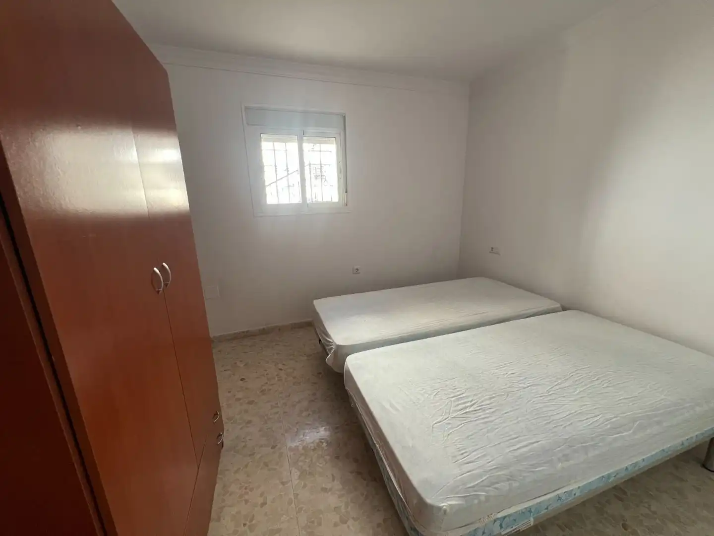 Habitación de Casa adosada en venta en Arenas con Terraza