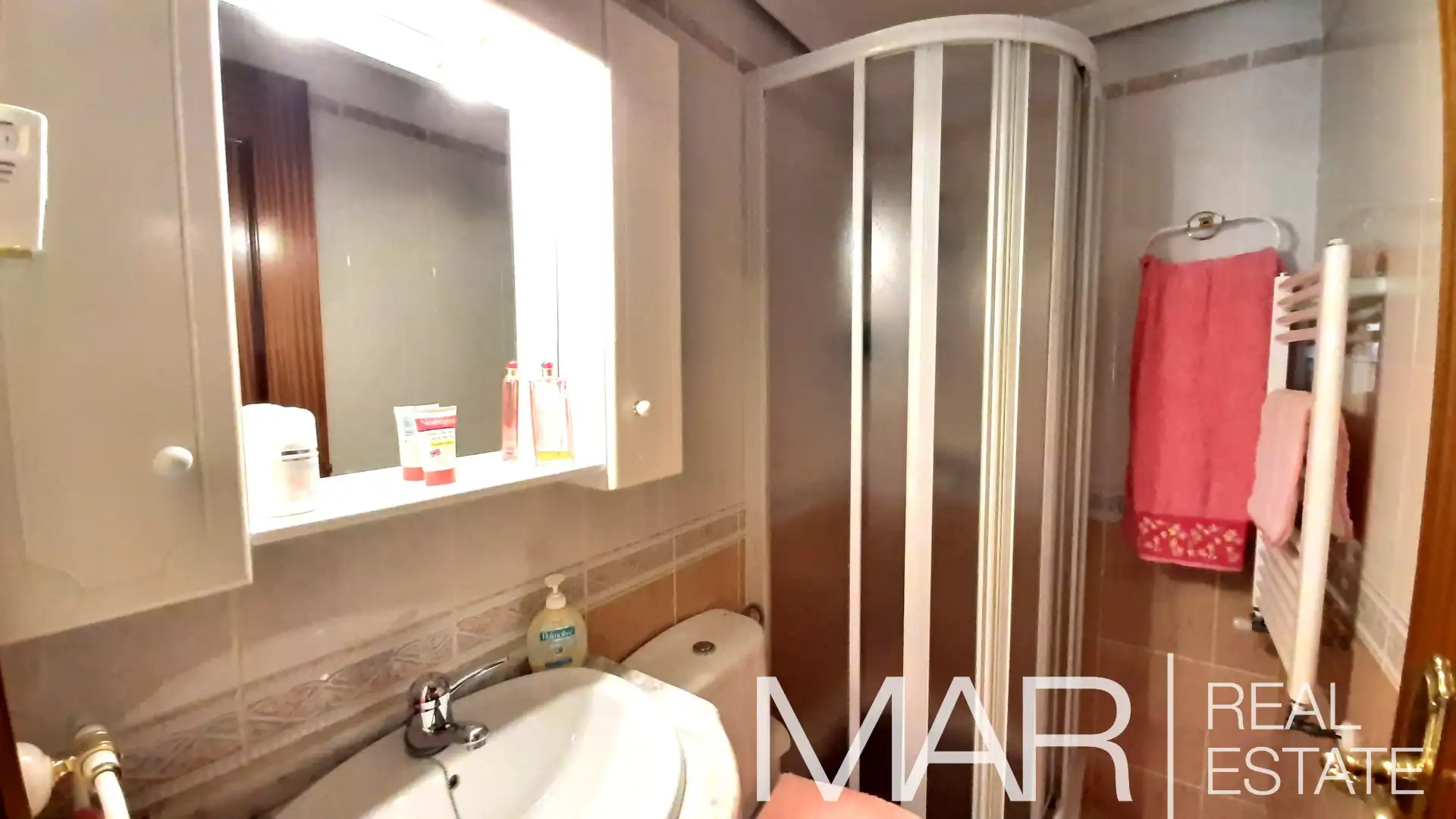 Badezimmer von Wohnung zur Miete in Candeleda, Ávila