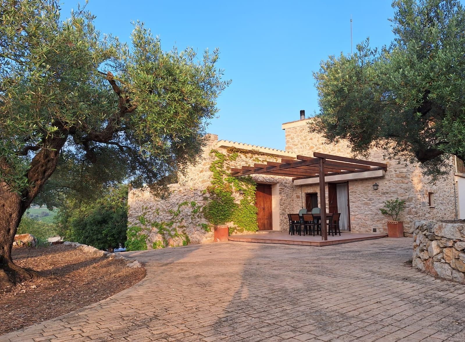 Vista exterior de Finca rústica en venda en Amposta amb Jardí privat, Terrassa i Alarma