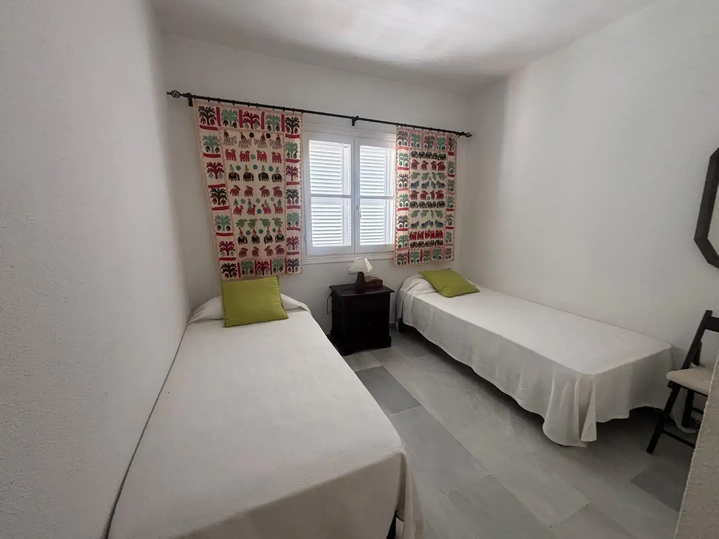 Dormitori de Casa adosada en venda en Chiclana de la Frontera amb Jardí privat i Piscina comunitària
