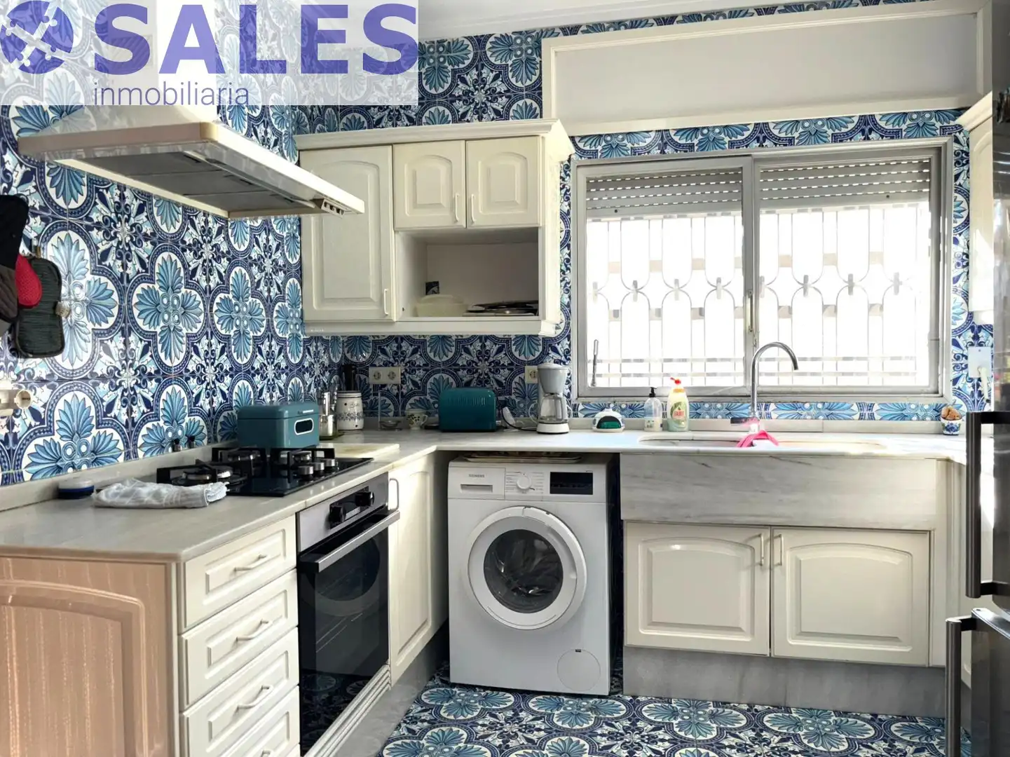 Cocina de Casa o chalet en venta en Torrent con Aire acondicionado, Jardín privado y Terraza