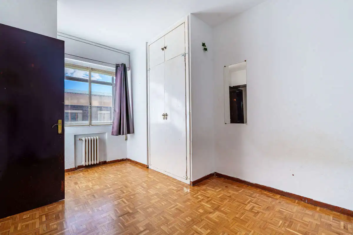 Schlafzimmer von Wohnung zum Verkauf in Madrid mit Heizung, Terrasse und Ofen