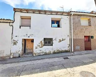 Exterior view of House or chalet for sale in Mallén