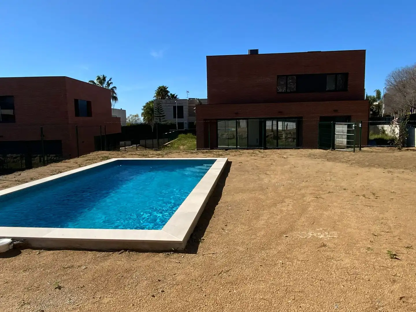 Piscina de Casa o chalet en venta en Mataró con Aire acondicionado, Calefacción y Jardín privado