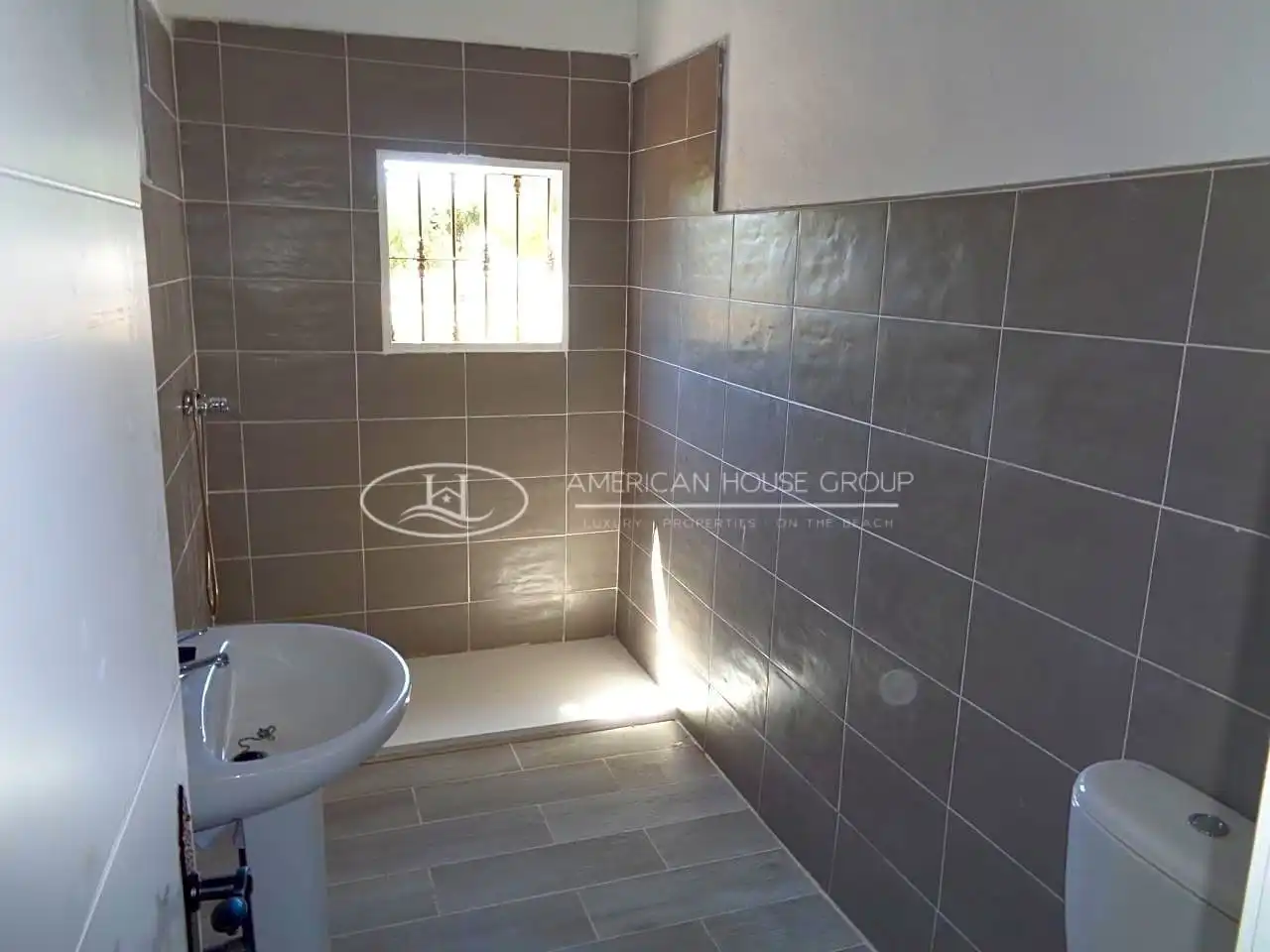 Bany de Casa o xalet en venda en Chiclana de la Frontera amb Jardí privat i Piscina
