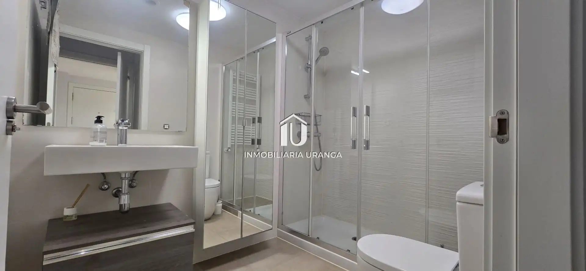 Bathroom of Flat for sale in Leioa  with Heating, Terrace and Storage room