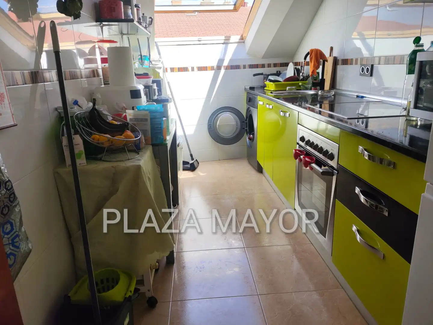 Cocina de Ático en venta en Moriscos con Calefacción, Terraza y Amueblado