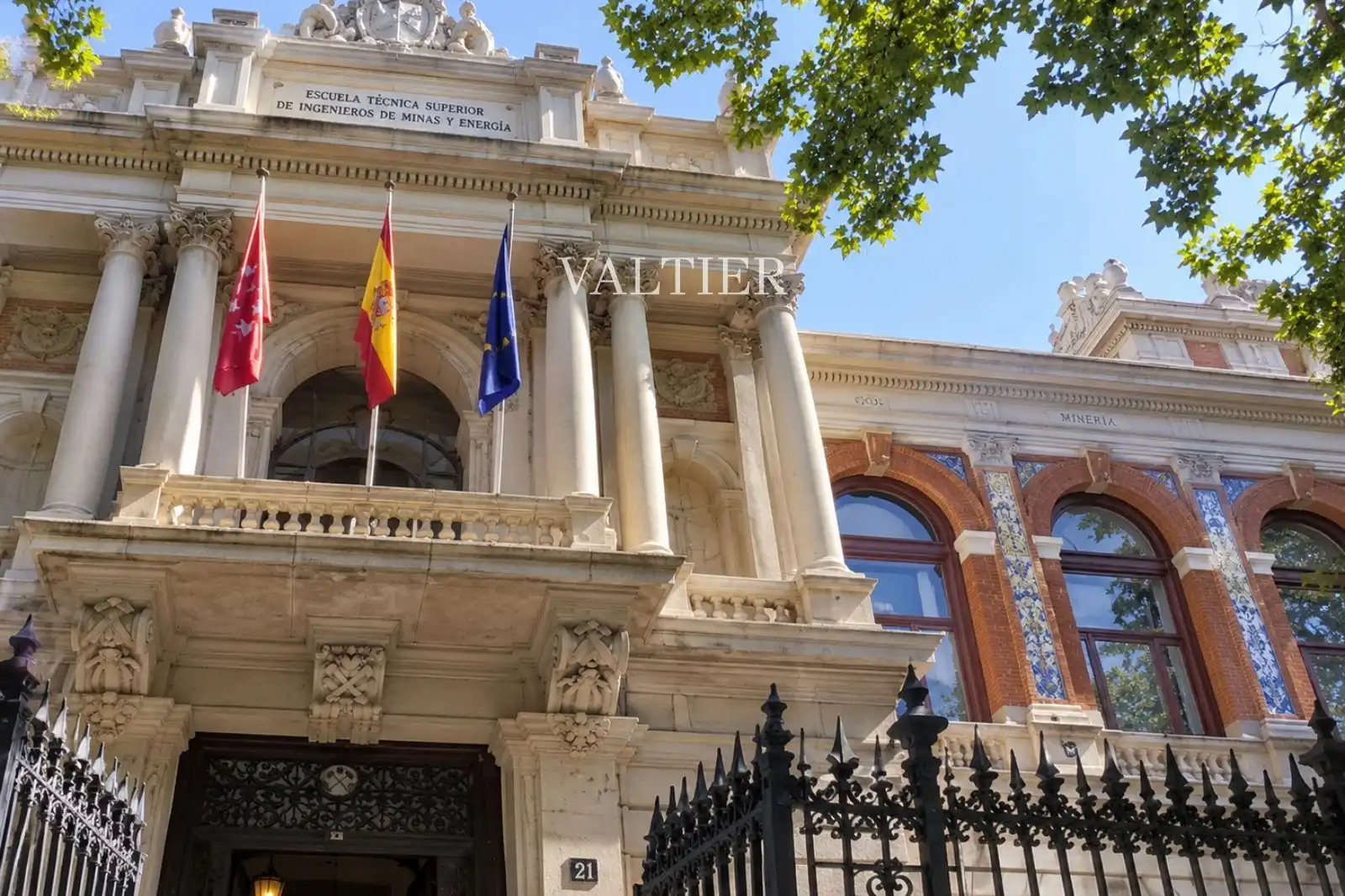 Vista exterior de Piso de alquiler en Madrid con Aire acondicionado, Calefacción y Terraza