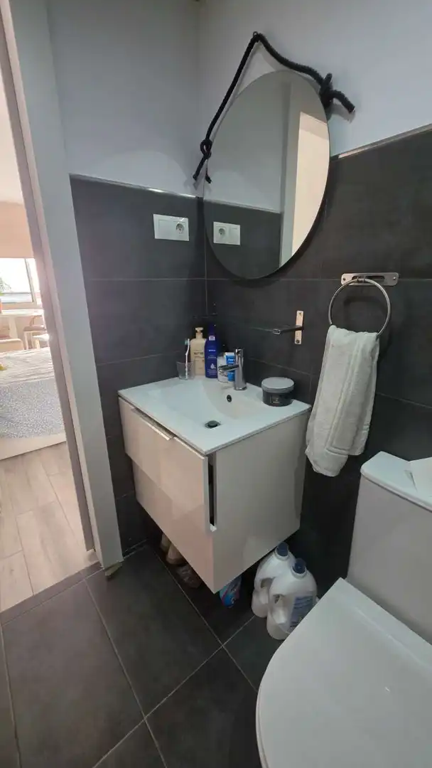 Bathroom of Study for rent in Torremolinos  with Air Conditioner, Heating and Furnished