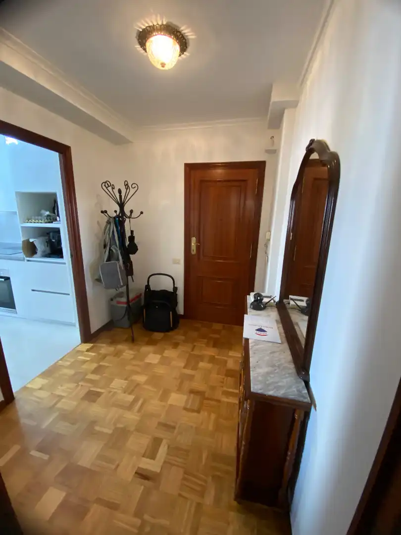 Pis en venda en Vigo  amb Calefacció, Parquet i Terrassa