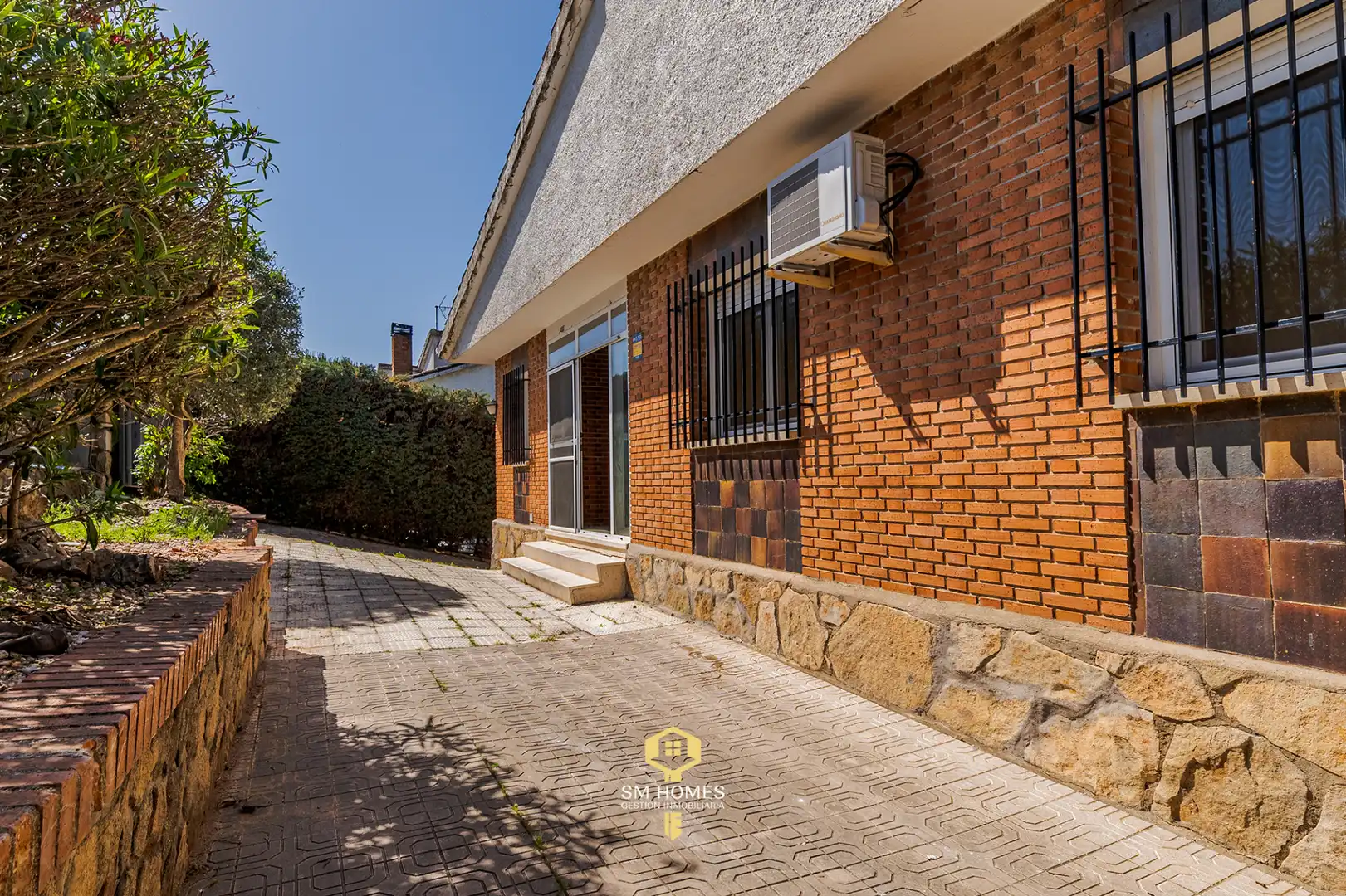 Exterior view of Houses for sale in Torrejón del Rey  with Air Conditioner, Heating and Private garden