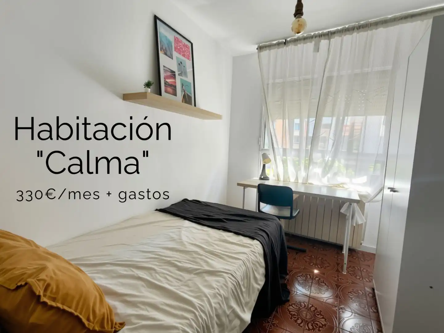 Bedroom of Flat for share in Guadalajara  with Heating, Parquet flooring and Furnished