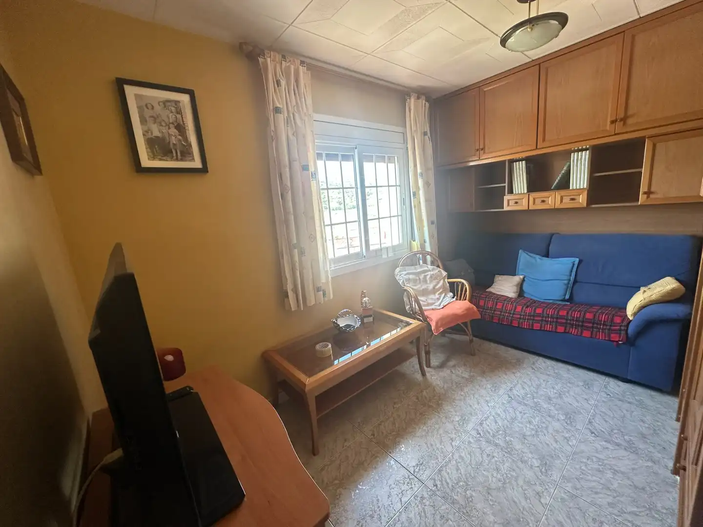 Piso en venta en Santa Coloma de Gramenet con Trastero, Amueblado y Balcón