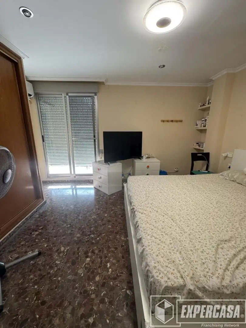 Schlafzimmer von Country house zum Verkauf in Albal mit Klimaanlage und Terrasse