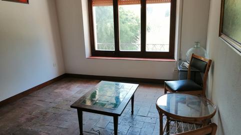 Foto 2 de Piso de alquiler en Carrer Ramon de Cabrera, La Bisbal d'Empordà, Girona