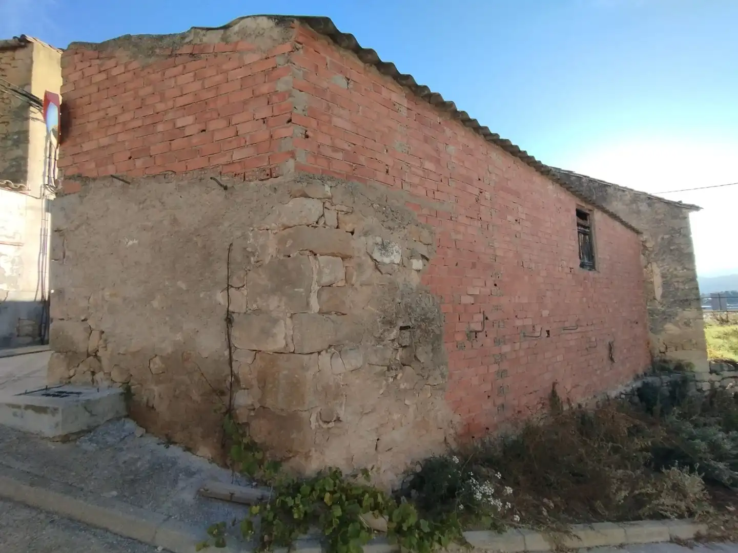 Exterior view of Houses for sale in Cretas