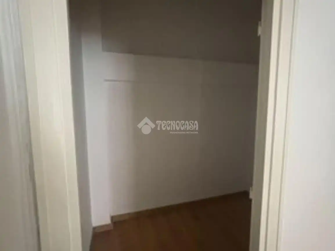Dormitori de Local en venda en Alcalá de Guadaira amb Aire condicionat