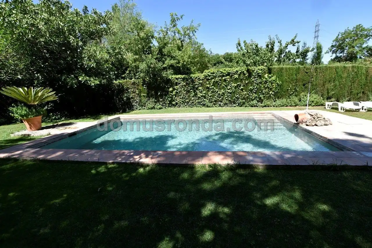 Swimming pool of Houses for sale in Ronda  with Air Conditioner, Heating and Terrace