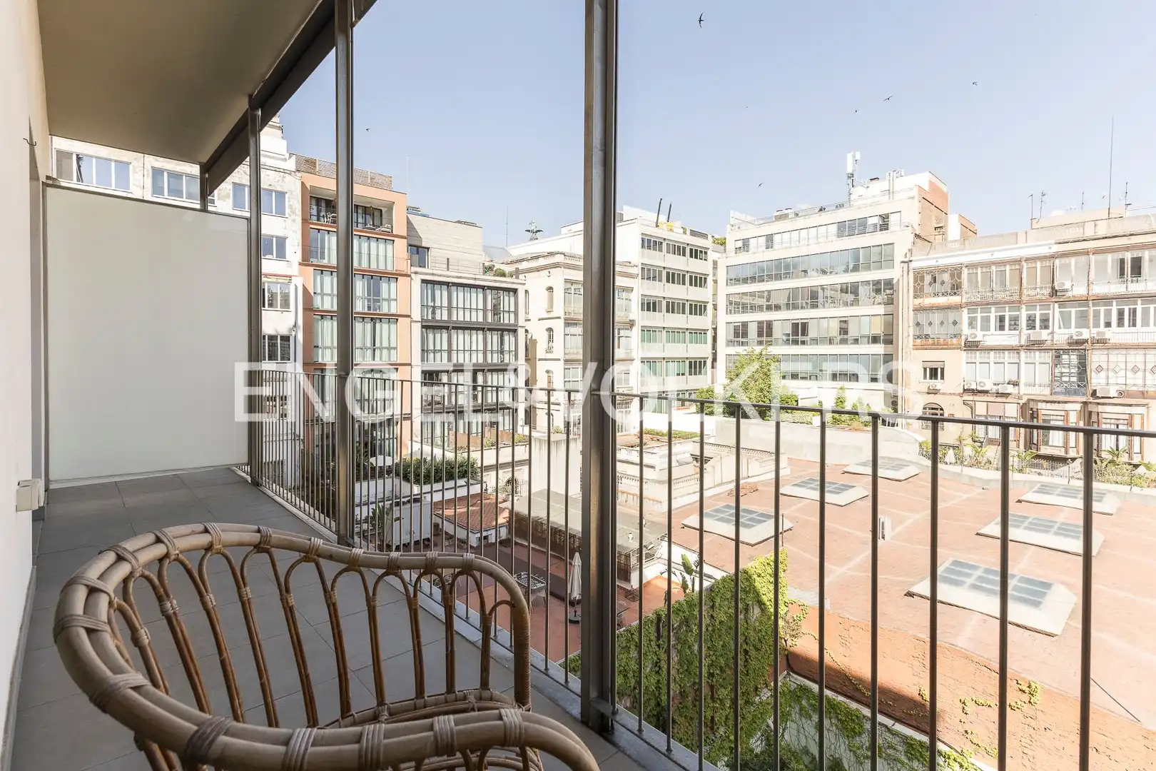 Piso con terraza en venta en Eixample, imagen 3