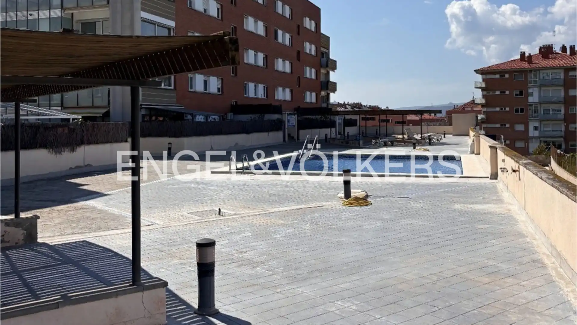 Terrace of Flat for rent in Sant Feliu de Llobregat  with Heating, Furnished and Balcony
