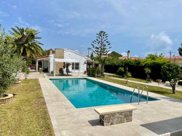 Villa con piscina in vendita a Platja de Mont-roig