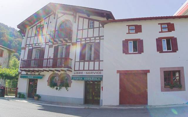 Casa-chalet en Venta en Luzaide / Valcarlos