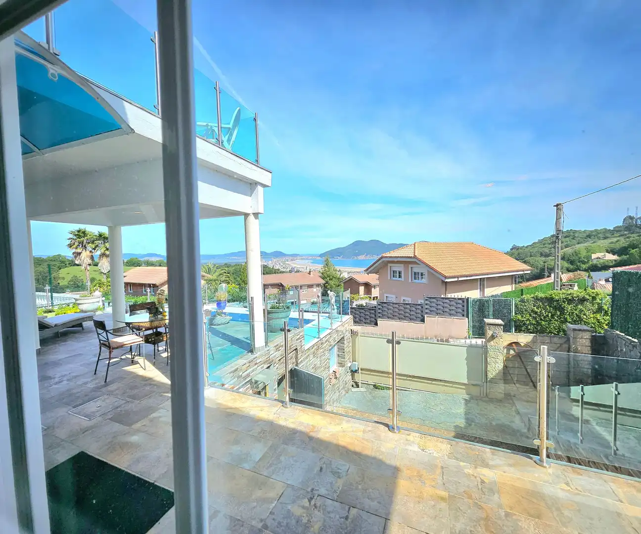Piscina de Casa o chalet en venta en Limpias con Jardín privado, Terraza y Trastero